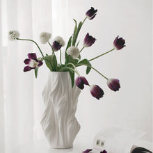 Load image into Gallery viewer, Azaz Ceramic Table Vase