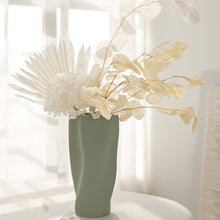 Load image into Gallery viewer, Rockton Ceramic Table Vase
