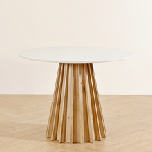Load image into Gallery viewer, Prague Round Stone Dining Table