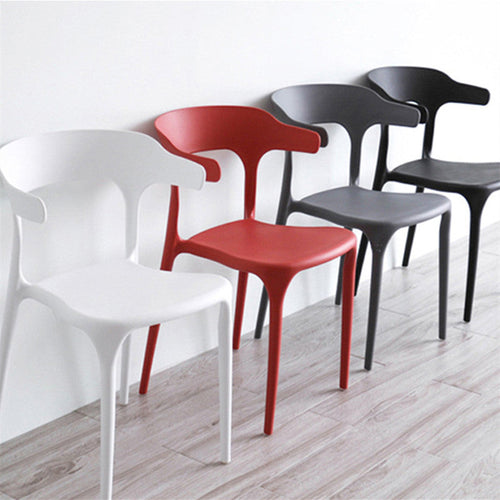 Penhook Plastic Dining Chair (Set of 4)