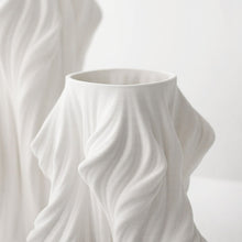 Load image into Gallery viewer, Azaz Ceramic Table Vase