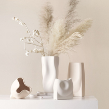 Load image into Gallery viewer, Rockton Ceramic Table Vase