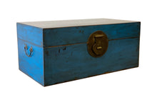 Load image into Gallery viewer, Vintage trunk C60 Y/O, Elm Wood Treasure Box