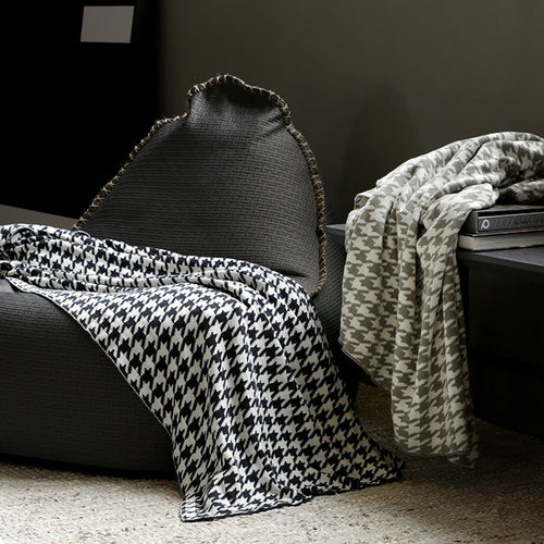 Eddie Houndstooth Blanket