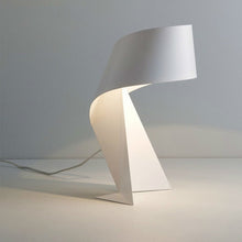 Load image into Gallery viewer, Norita Designer Table Lamp